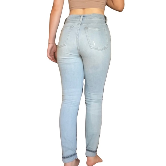 H&M light washed distressed skinny jeans - Picture 3 of 5